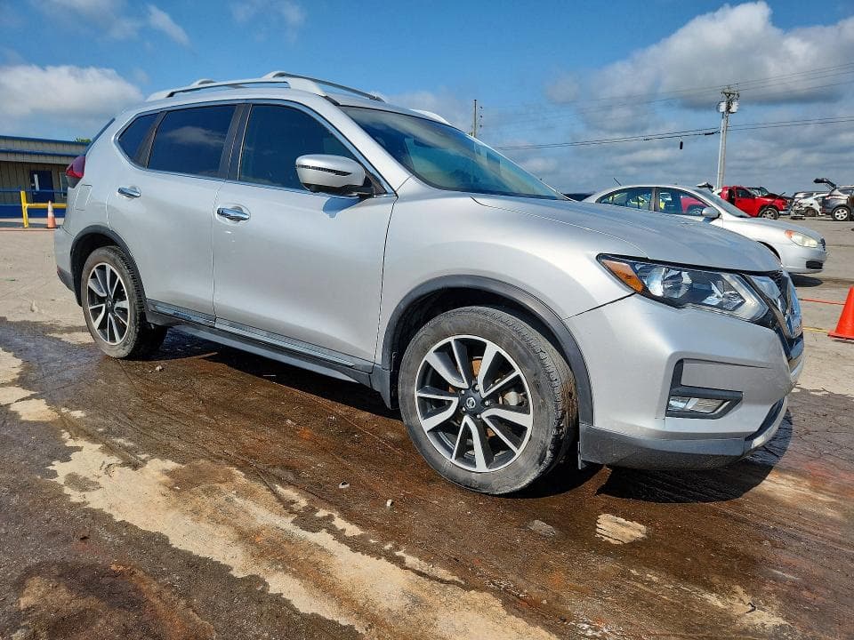 2019 NISSAN ROGUE SL 4