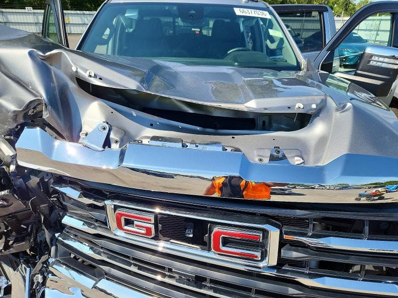 2025 GMC SIERRA K2500 SLT 11