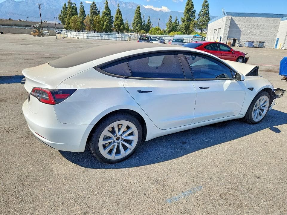 2023 TESLA MODEL 3 3