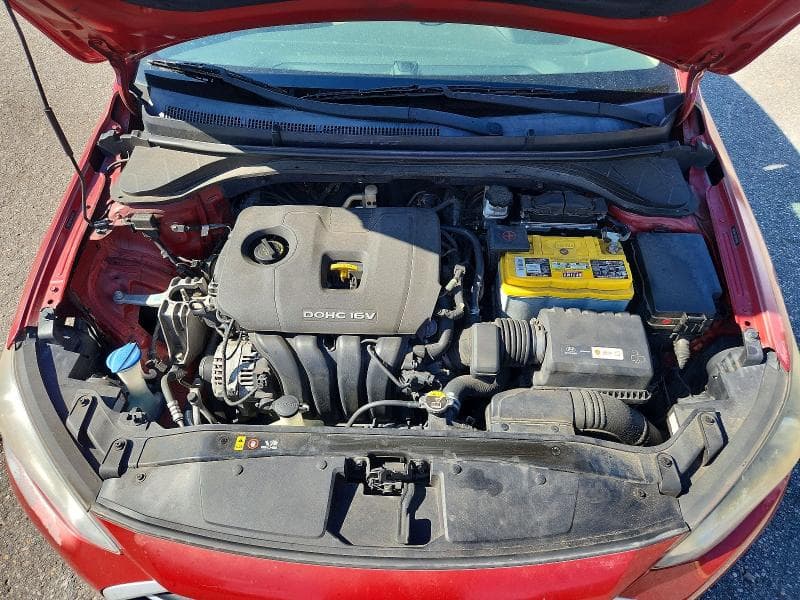 2017 HYUNDAI ELANTRA 11