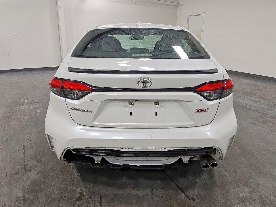 2022 TOYOTA COROLLA XSE 6