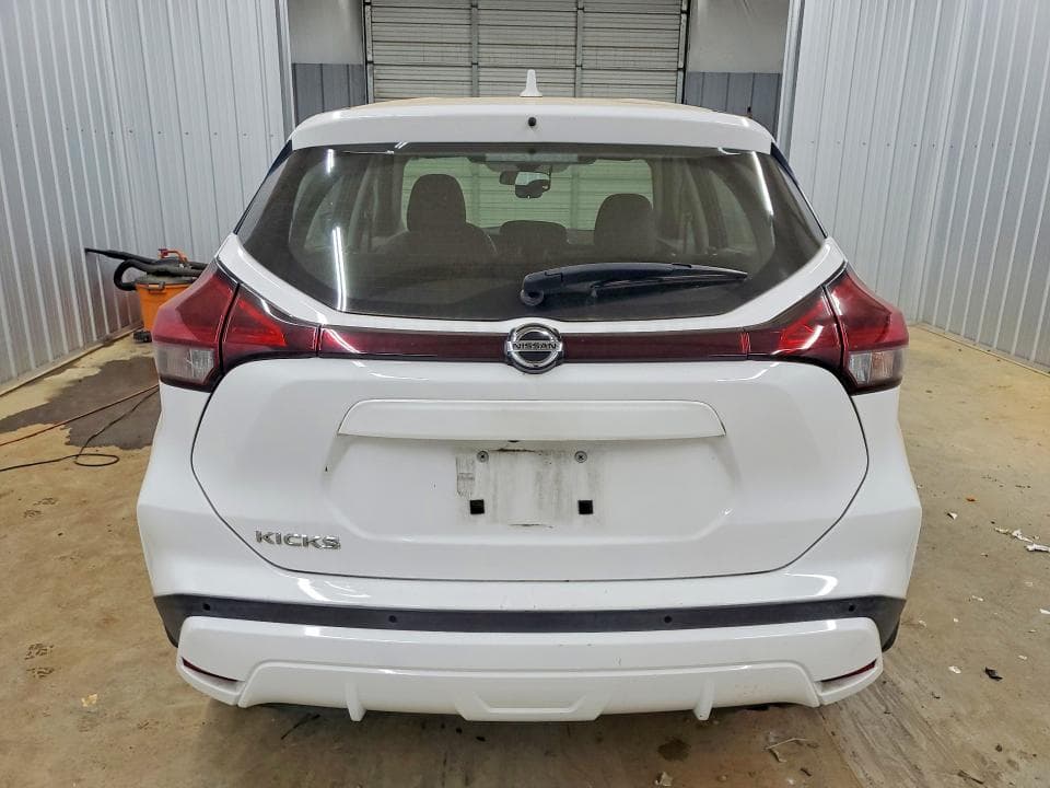 2021 NISSAN KICKS S 6