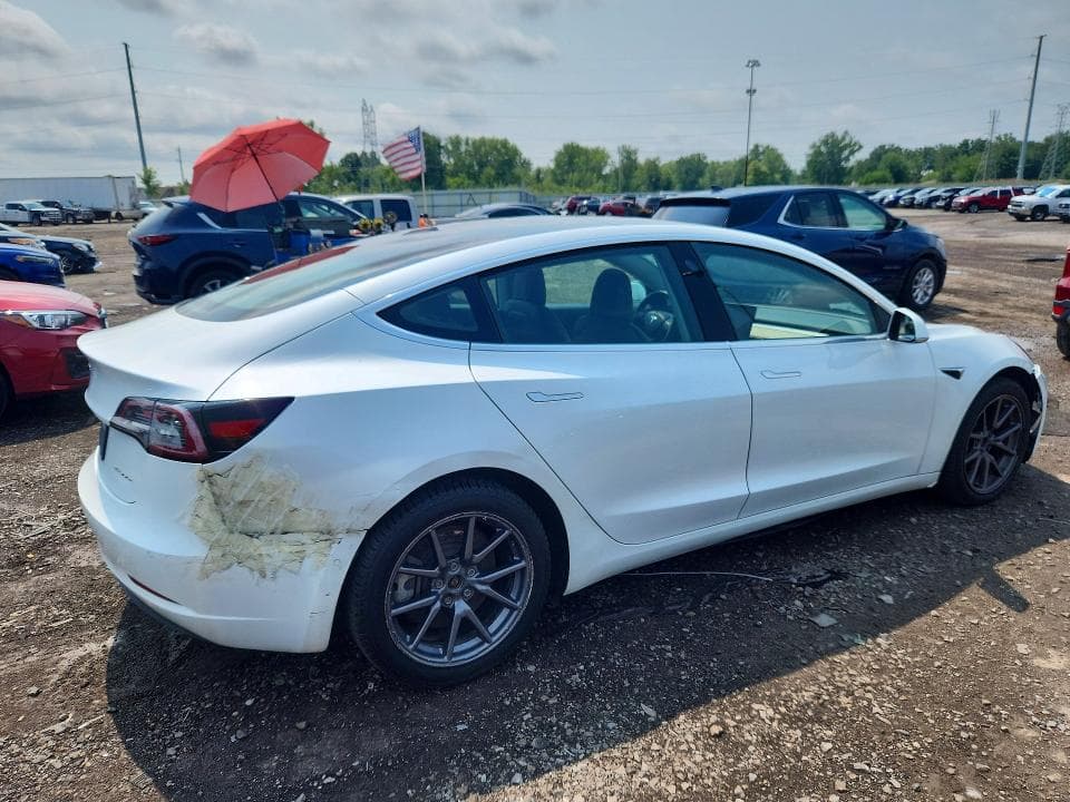 2020 TESLA MODEL 3 3