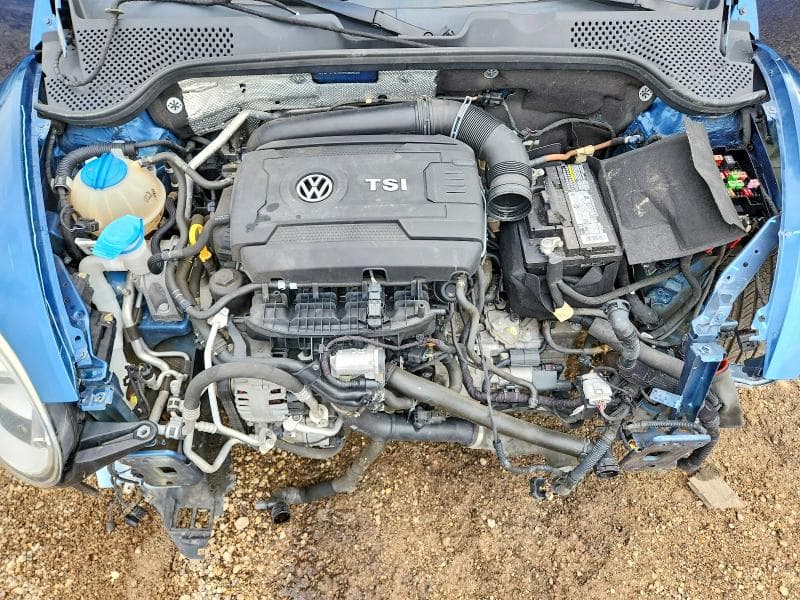 2017 VOLKSWAGEN BEETLE 1.8T 11