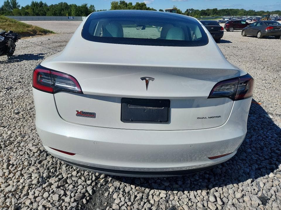 2022 TESLA MODEL 3 6