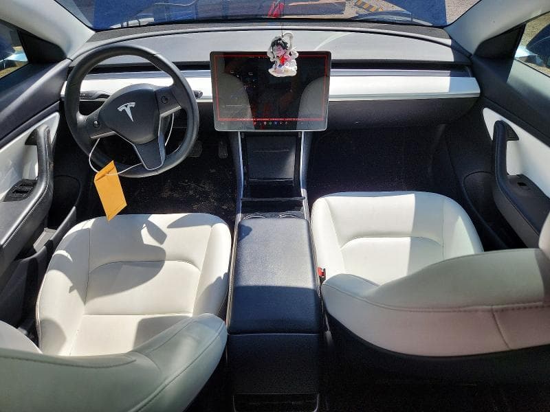 2020 TESLA MODEL 3 8
