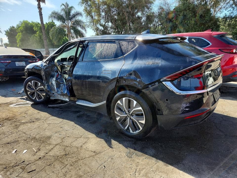 2024 KIA EV6 LIGHT LONG RANGE 2