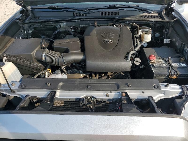 2020 TOYOTA TACOMA SR5 V6 11