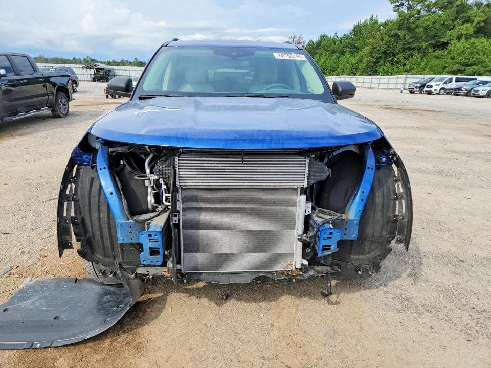 2022 FORD EXPLORER XLT 5