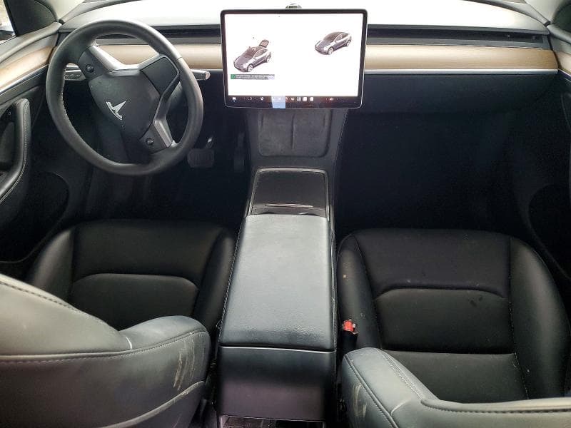 2023 TESLA MODEL Y 8