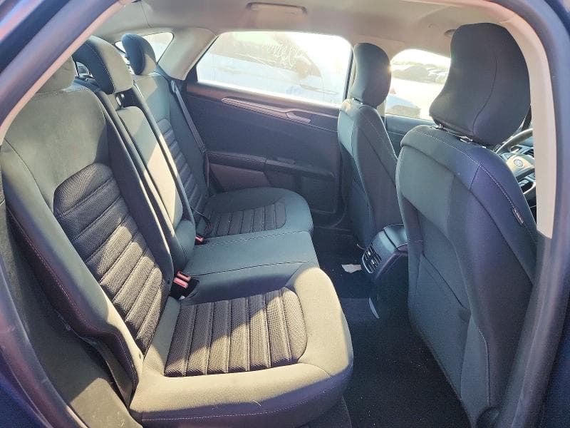 2019 FORD FUSION SE 10