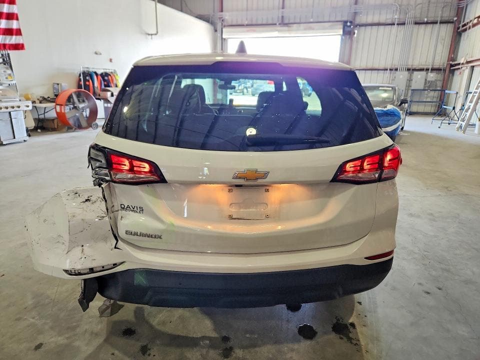 2022 CHEVROLET EQUINOX LS 6