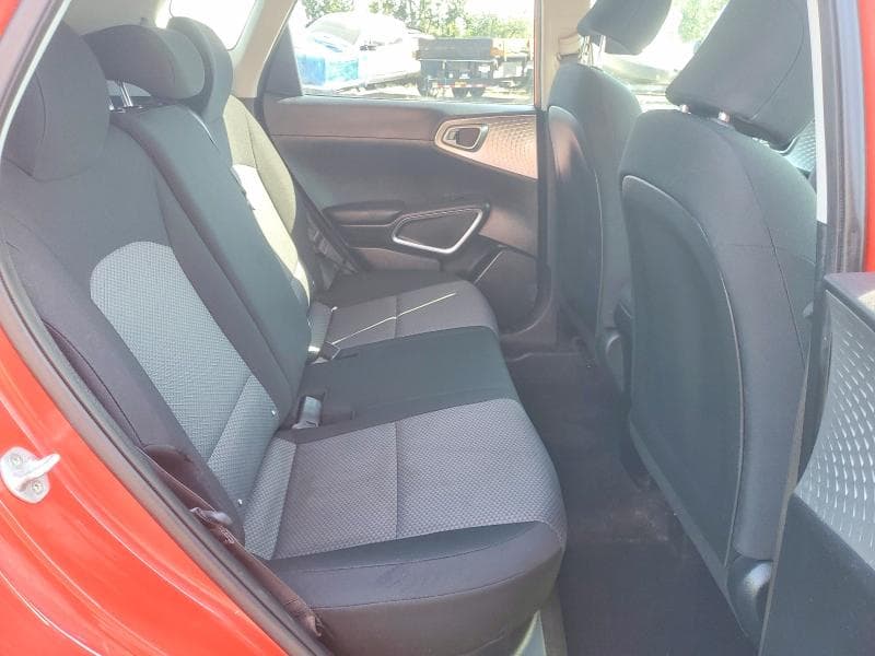 2021 KIA SOUL LX 10