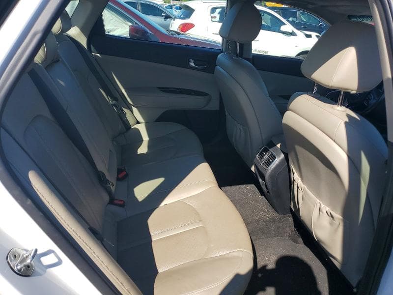 2018 KIA OPTIMA EX 10