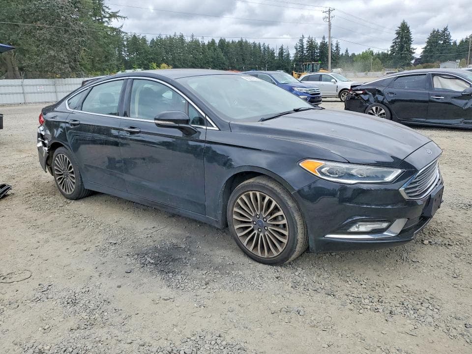 2017 FORD FUSION SE 4
