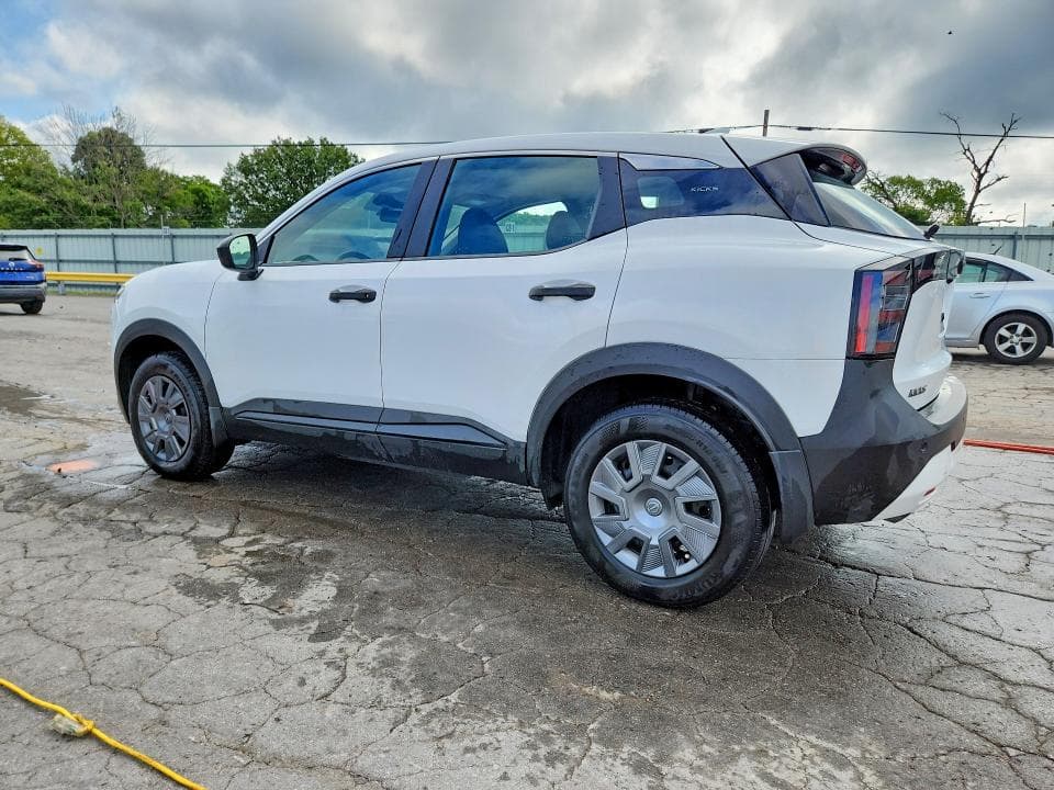 2025 NISSAN KICKS S 2