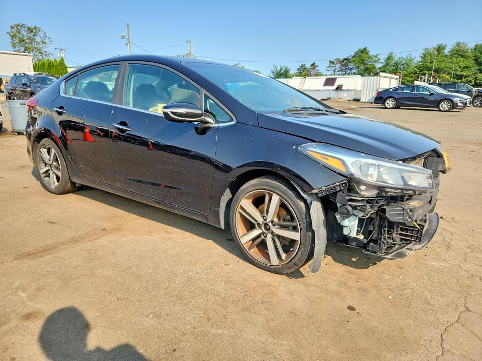 2017 KIA FORTE EX 4