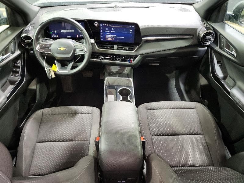 2025 CHEVROLET EQUINOX LT 8