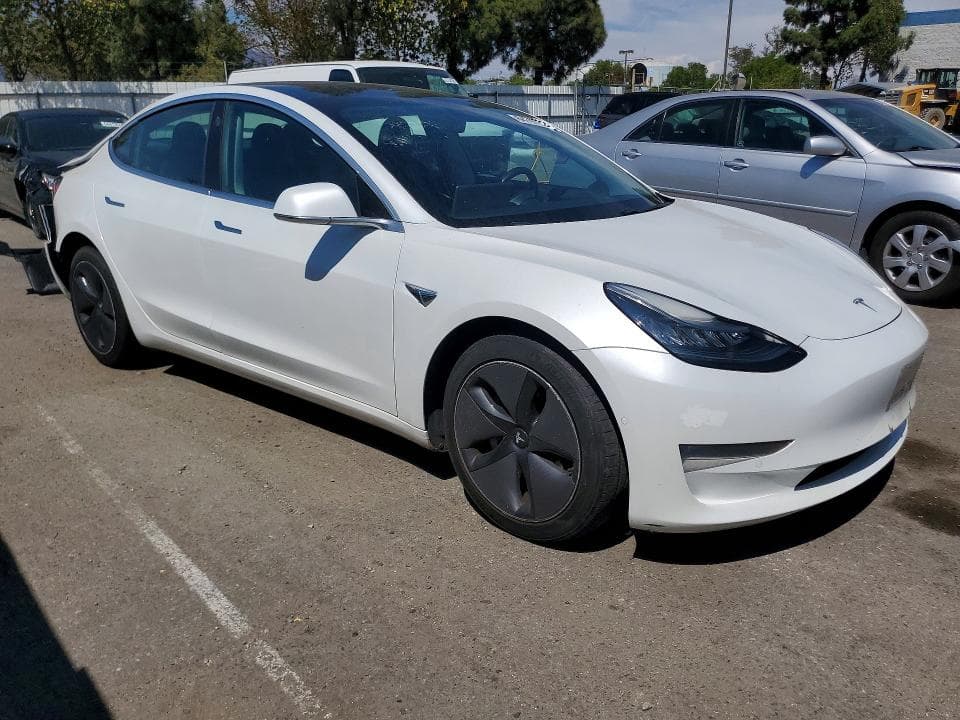 2020 TESLA MODEL 3 4