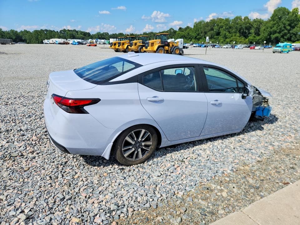 2025 NISSAN VERSA SV 3