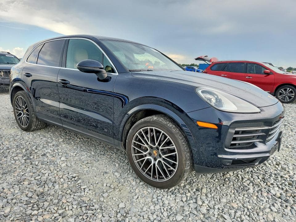 2023 PORSCHE CAYENNE BASE 4