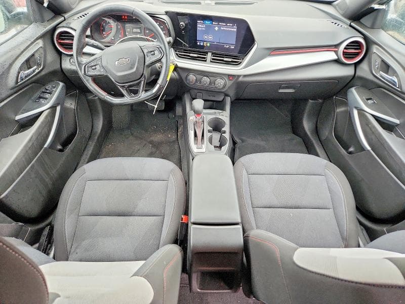 2024 CHEVROLET TRAX 1RS 8