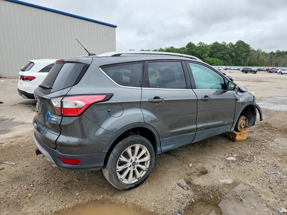 2017 FORD ESCAPE TITANIUM 3
