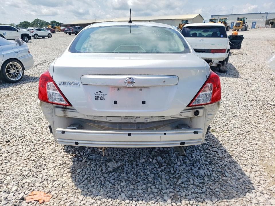2017 NISSAN VERSA 1.6 S 6