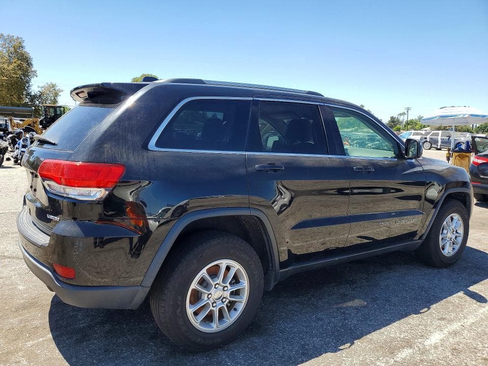 2018 JEEP GRAND CHEROKEE LAREDO 3