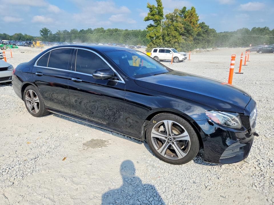 2019 MERCEDES-BENZ E 300 4