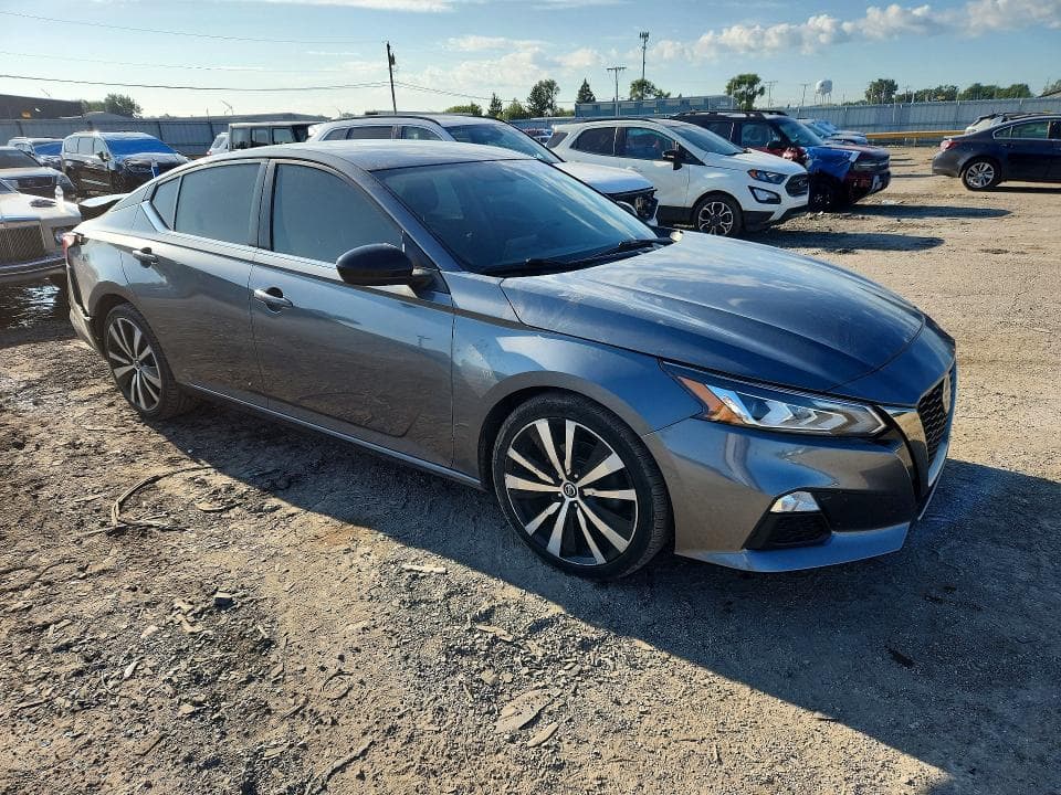 2019 NISSAN ALTIMA SR 4
