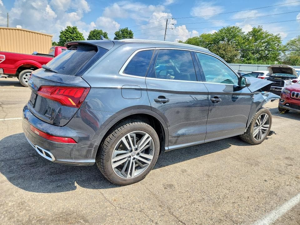 2020 AUDI Q5 E PREMIUM PLUS 3