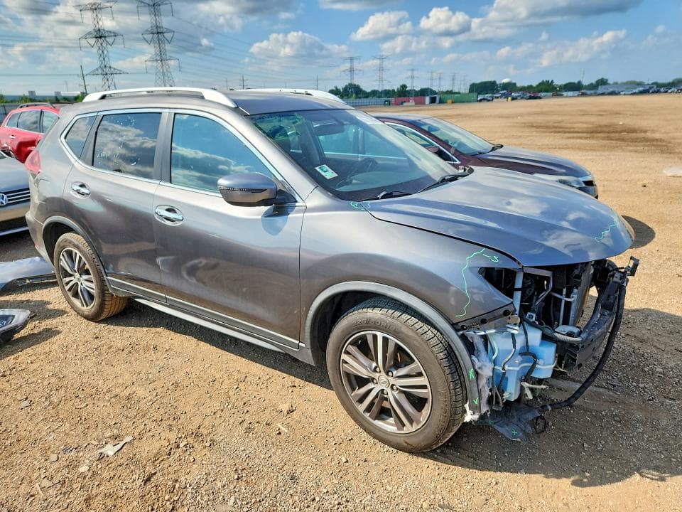 2018 NISSAN ROGUE SV 4