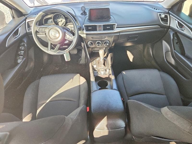 2018 MAZDA 3 SPORT 8