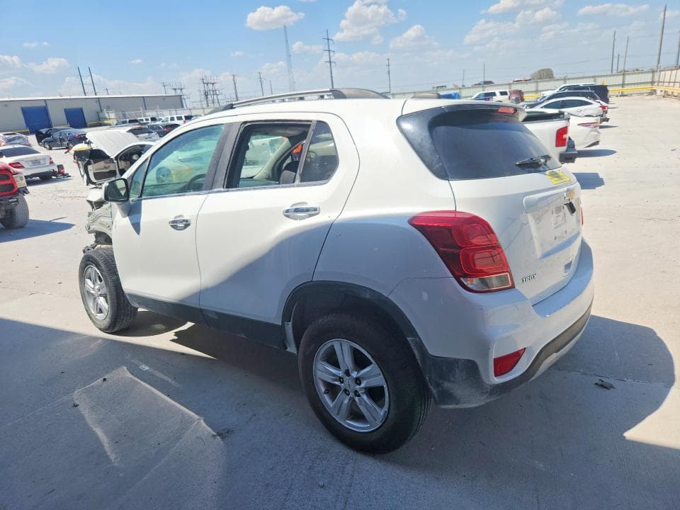 2019 CHEVROLET TRAX 1LT 2