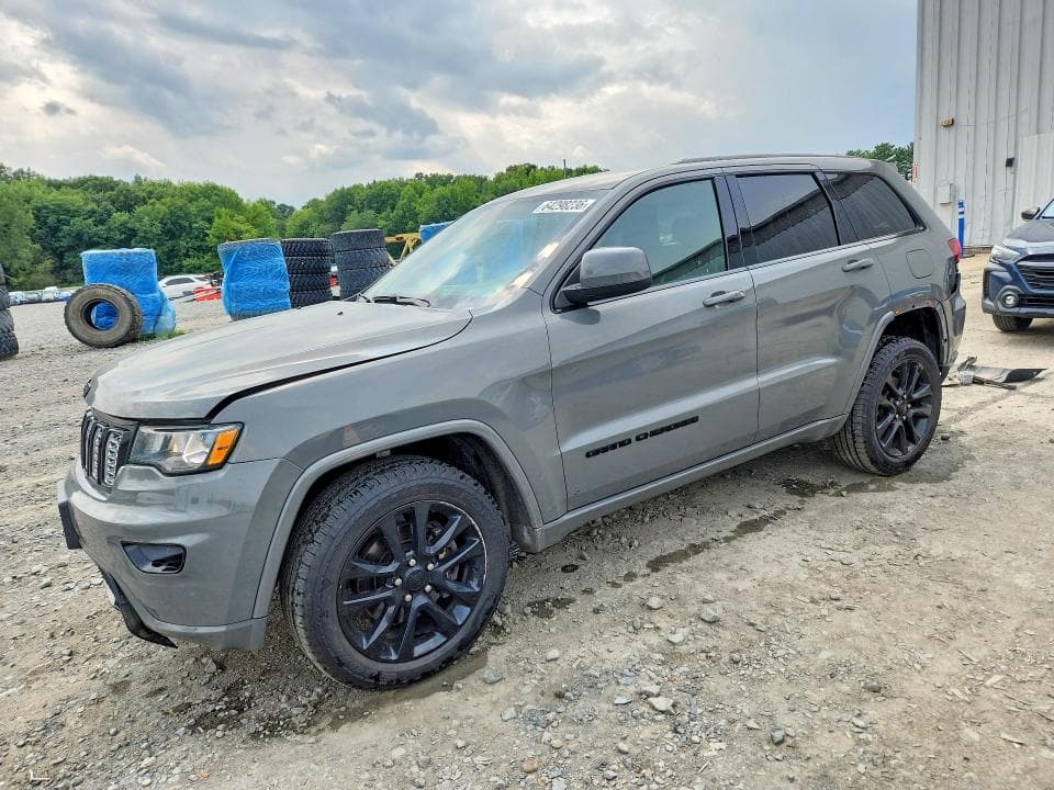 2021 JEEP GRAND CHEROKEE LAREDO - 1