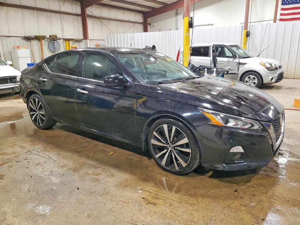 2019 NISSAN ALTIMA EDITION ONE 4
