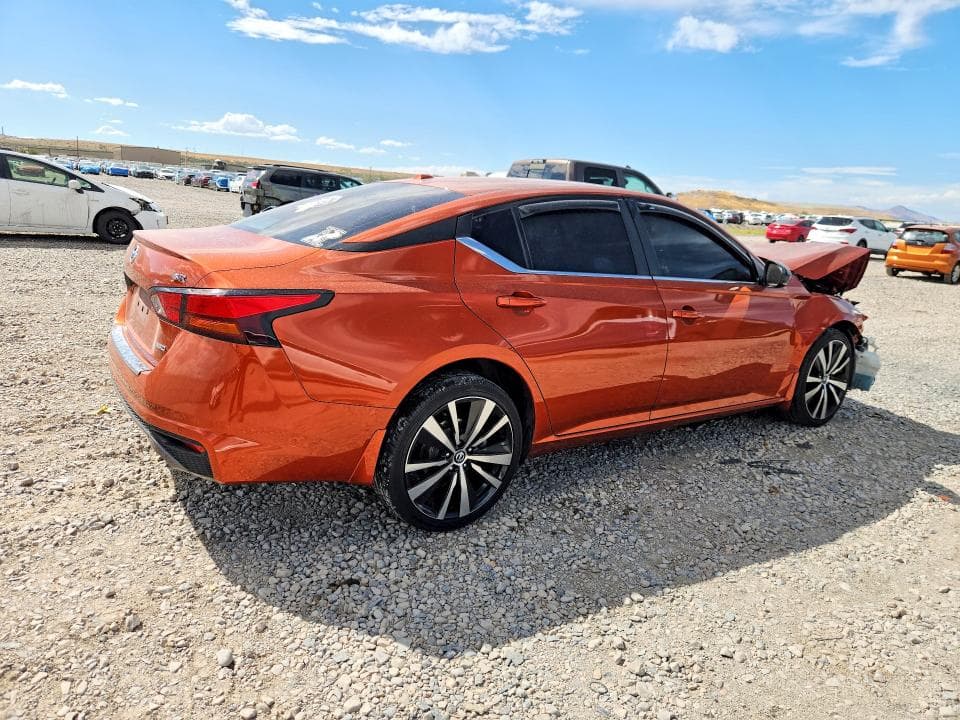 2021 NISSAN ALTIMA SR 3