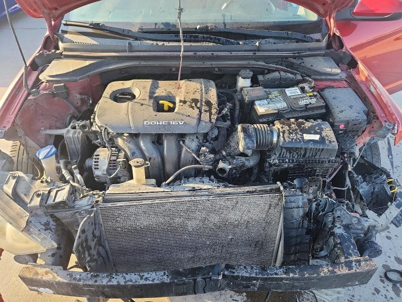 2017 HYUNDAI ELANTRA SE 11