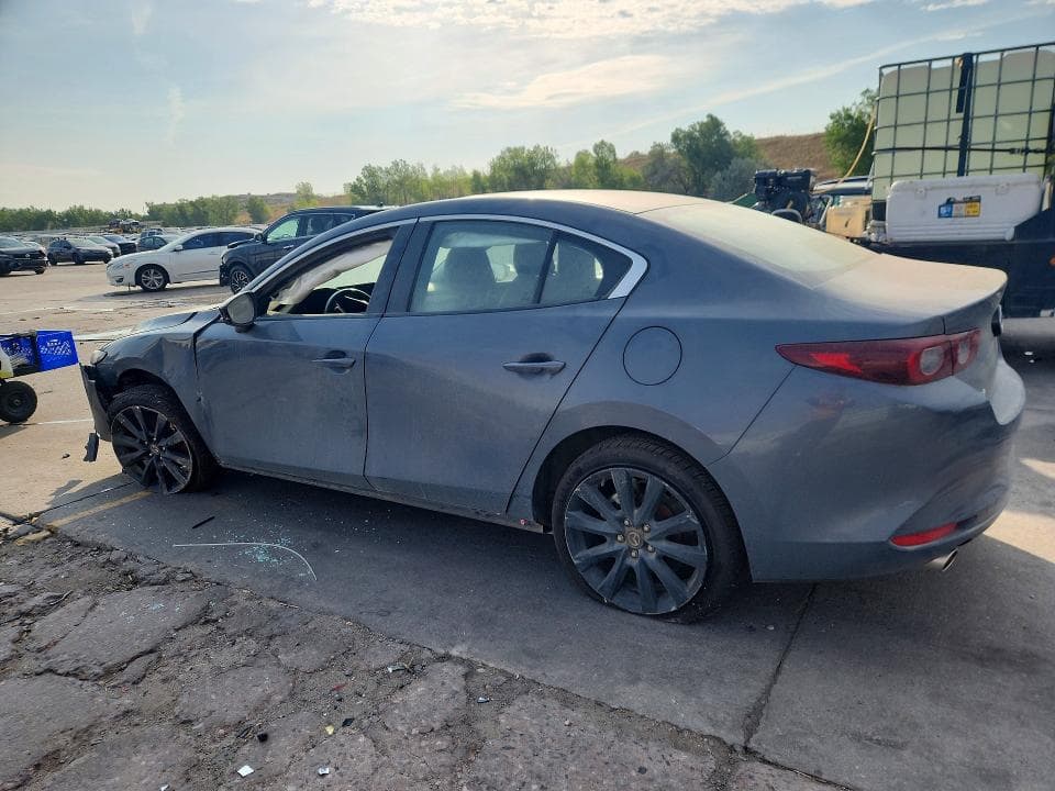 2024 MAZDA 3 PREFERRED 2