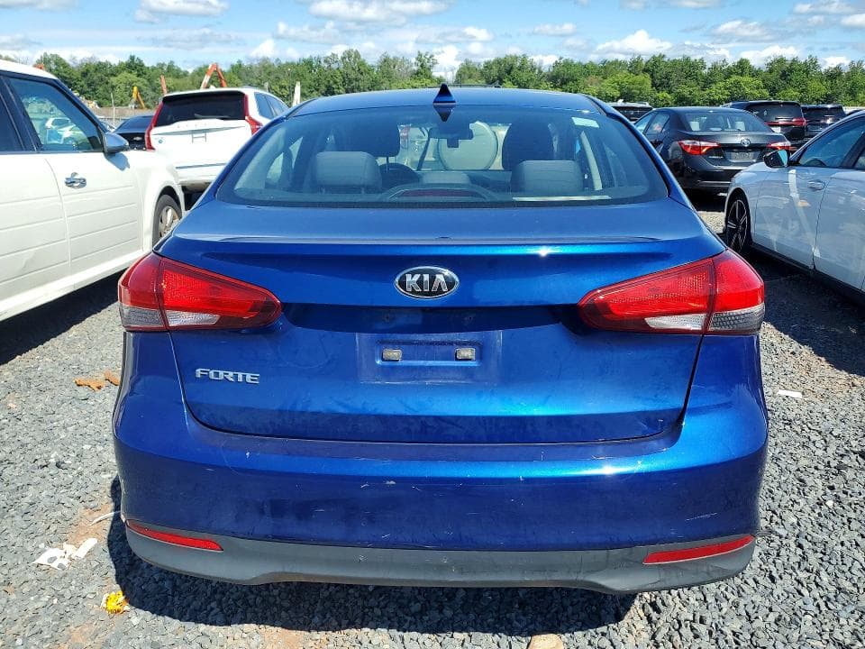 2018 KIA FORTE LX 6