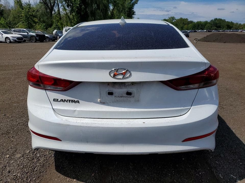 2017 HYUNDAI ELANTRA SE 6