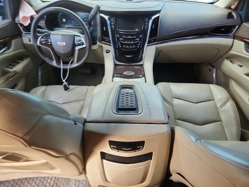 2017 CADILLAC ESCALADE ESV LUXURY 8