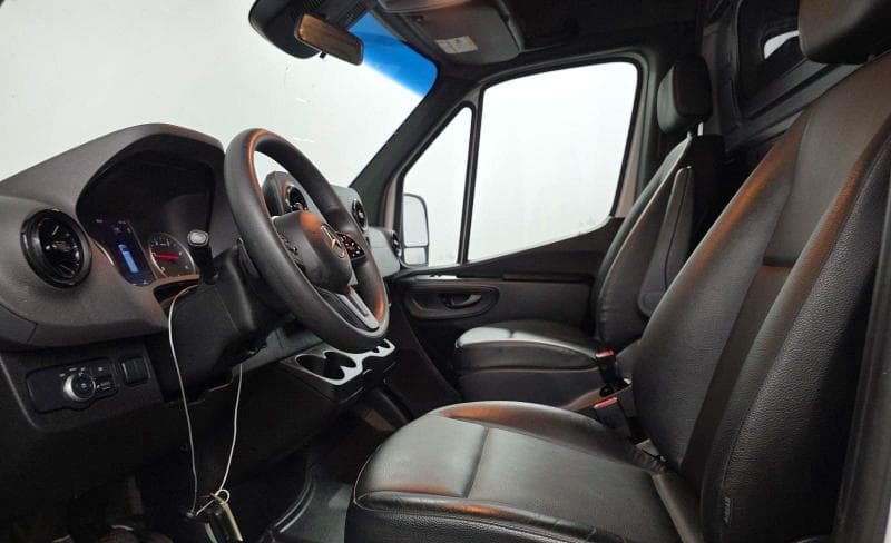 2023 MERCEDES-BENZ SPRINTER 2500 11