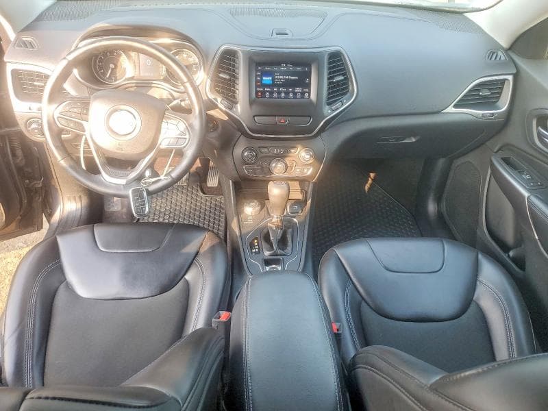 2019 JEEP CHEROKEE LATITUDE PLUS 8