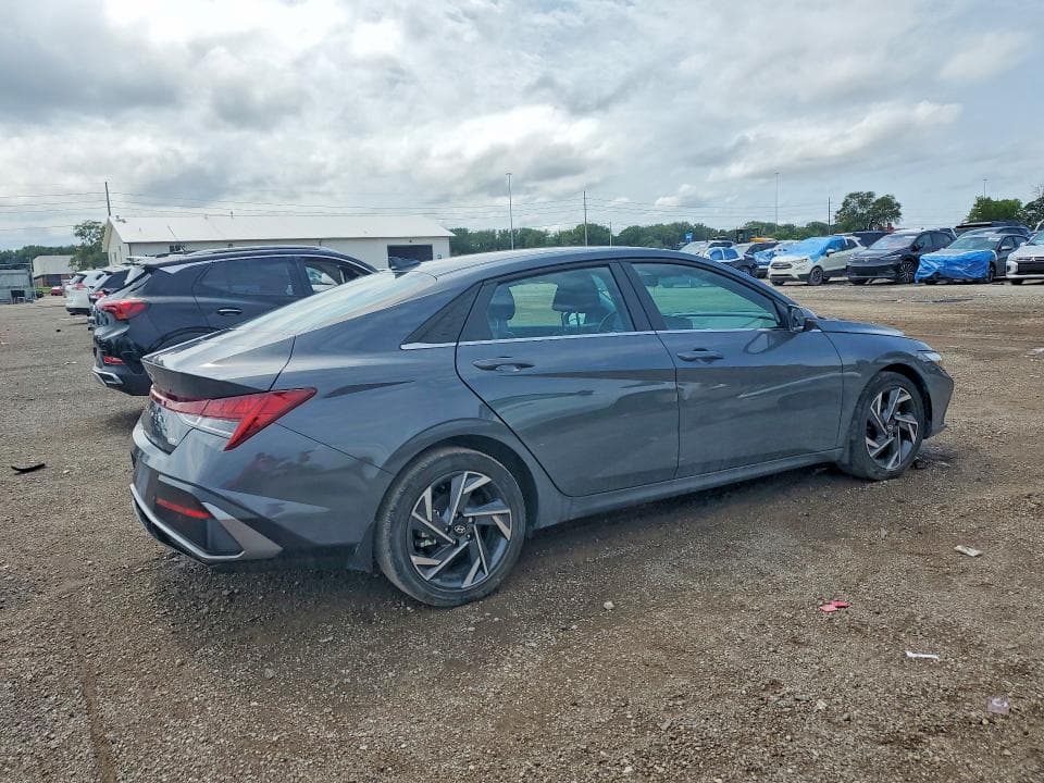 2024 HYUNDAI ELANTRA LIMITED 3