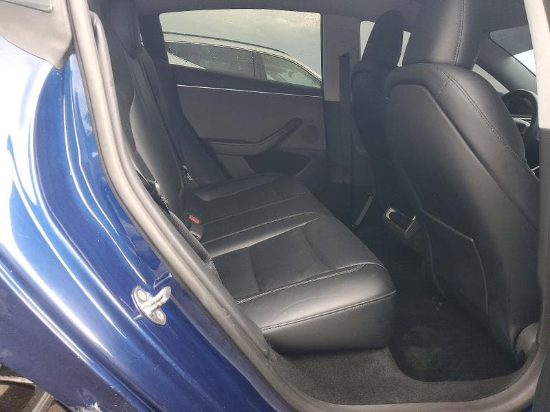 2025 TESLA MODEL 3 10