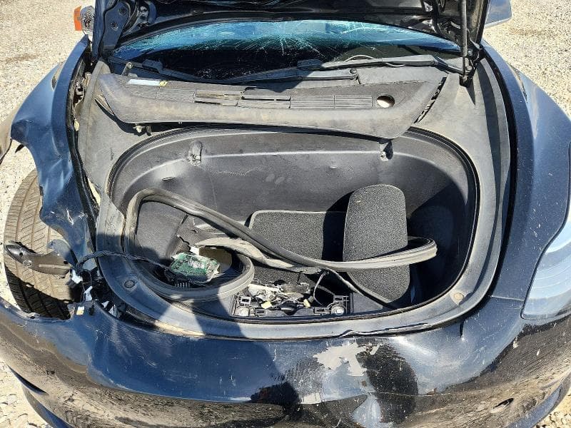 2018 TESLA MODEL 3 11
