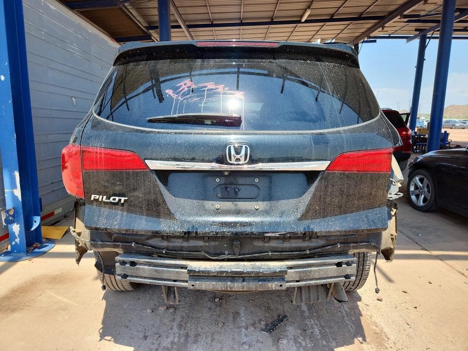 2017 HONDA PILOT EX 6