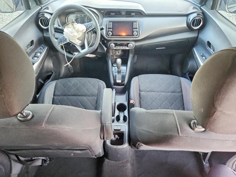 2018 NISSAN KICKS SV 8